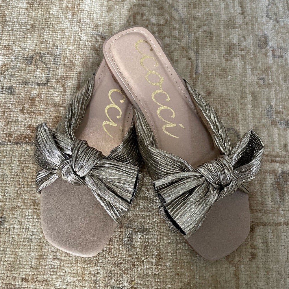 CCOCCI Reed, Cute flats in bronze!